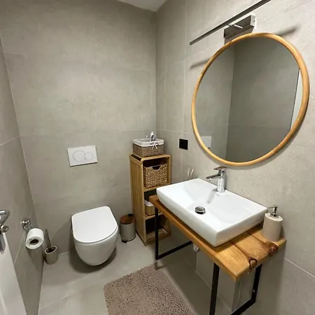 Serenity Villa With Private Pool - Cape Of Rodon 公寓 Shetaj