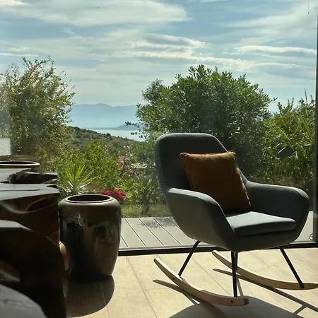 Apartment Serenity With Private Pool - Cape Of Rodon Shetaj