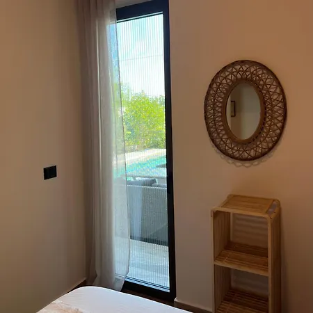Appartement Serenity With Private Pool - Cape Of Rodon Shetaj