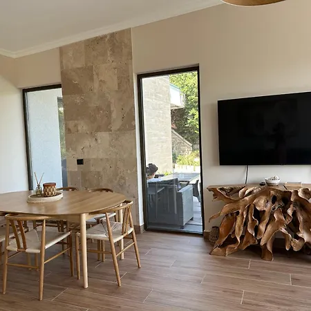 Appartement Serenity With Private Pool - Cape Of Rodon Shetaj