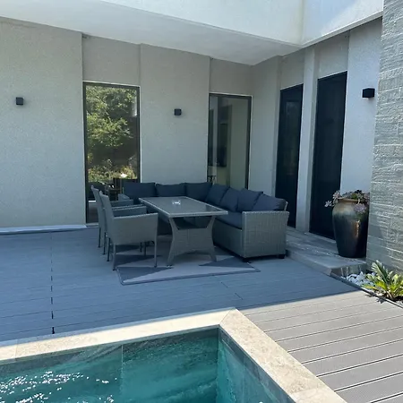 Serenity With Private Pool - Cape Of Rodon Appartement